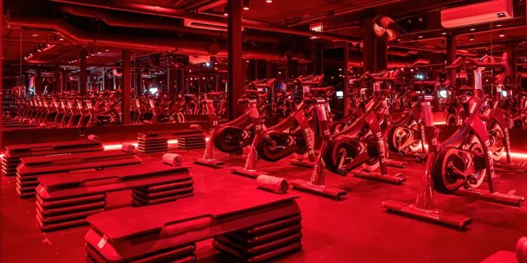 Barry’s Expands Internationally, Brings Cycling Class to LA 3 Barrys members working out inside the studio