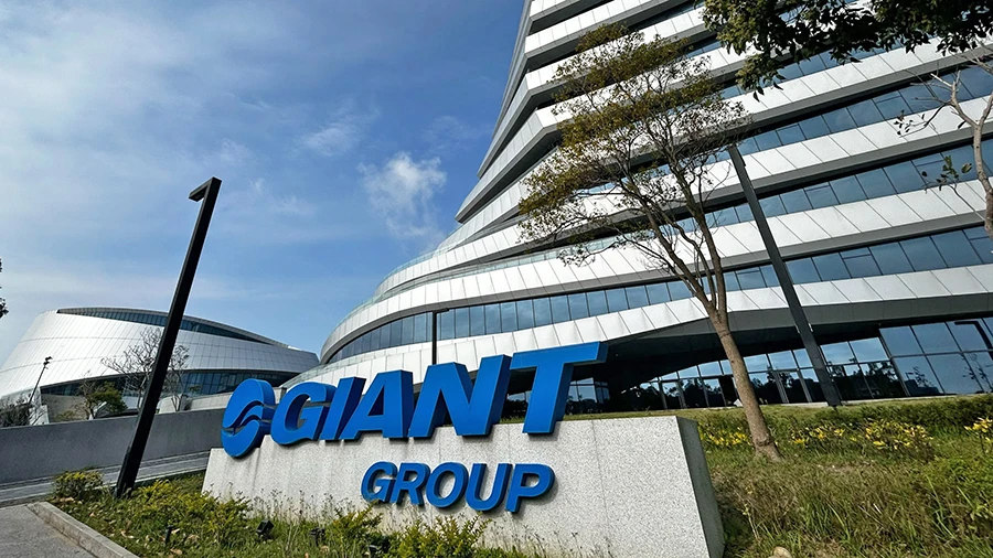 Giant Group released its 2025 financial results, with consolidated revenue reaching NT$60.3 billion, a year-on-year Fall 15.5% 6 Giant Group