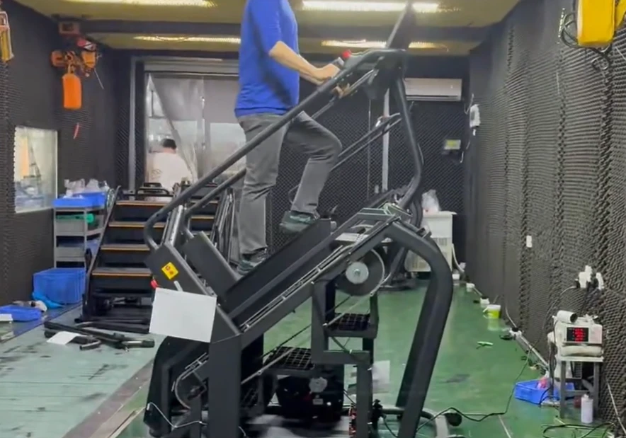 Lab testing & Quality inspection on stair climber at factory 8 Quality inspection on stair climber