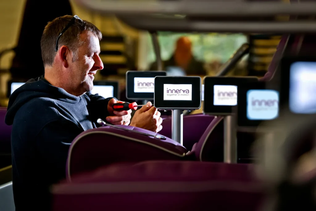 UK Fitness and Eldercare Technology Company Innerva unveils next-generation power-assisted exercise range designed with older adults